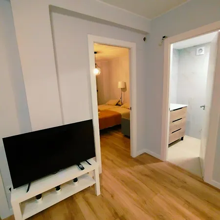 Quiet Near The Pilar Zaragoza